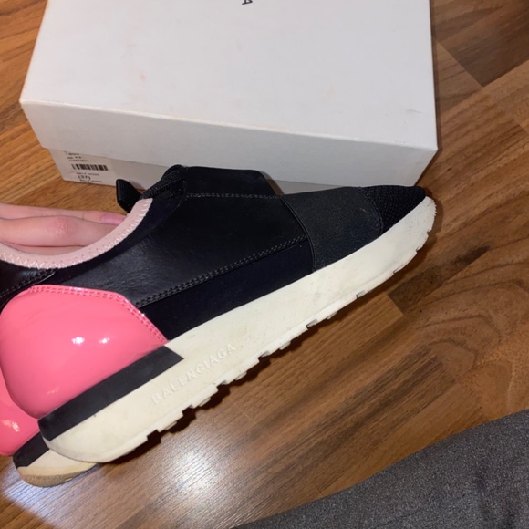 Balenciaga sneakers - Picture 2 of 5
